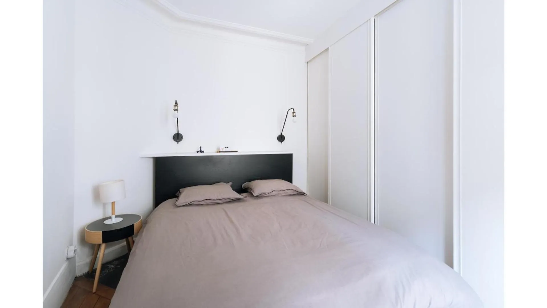 Charming & Central 1Bd Apartment Near Montmartre Paris